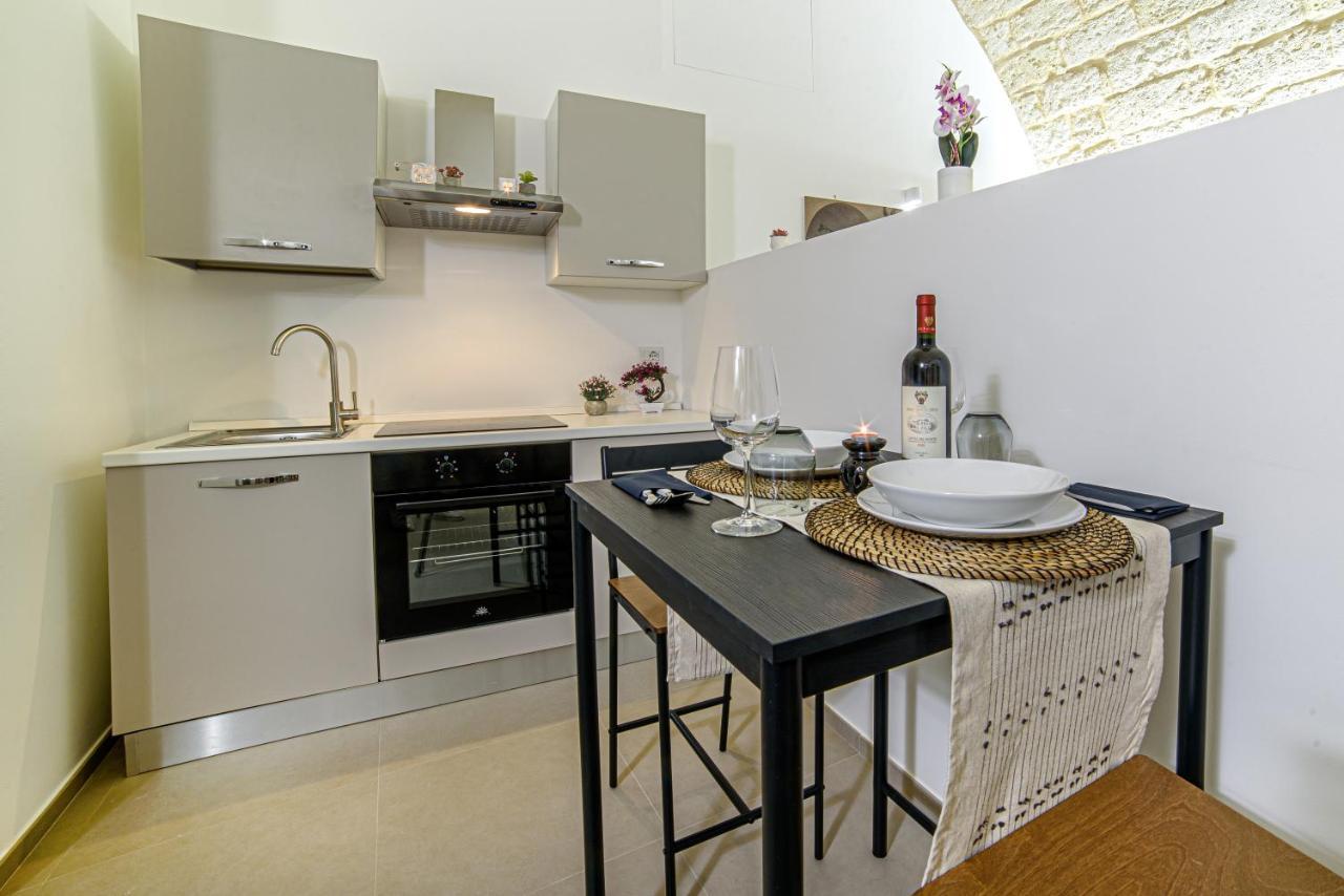Le Puglie Luxury Apartments 몰페타 외부 사진