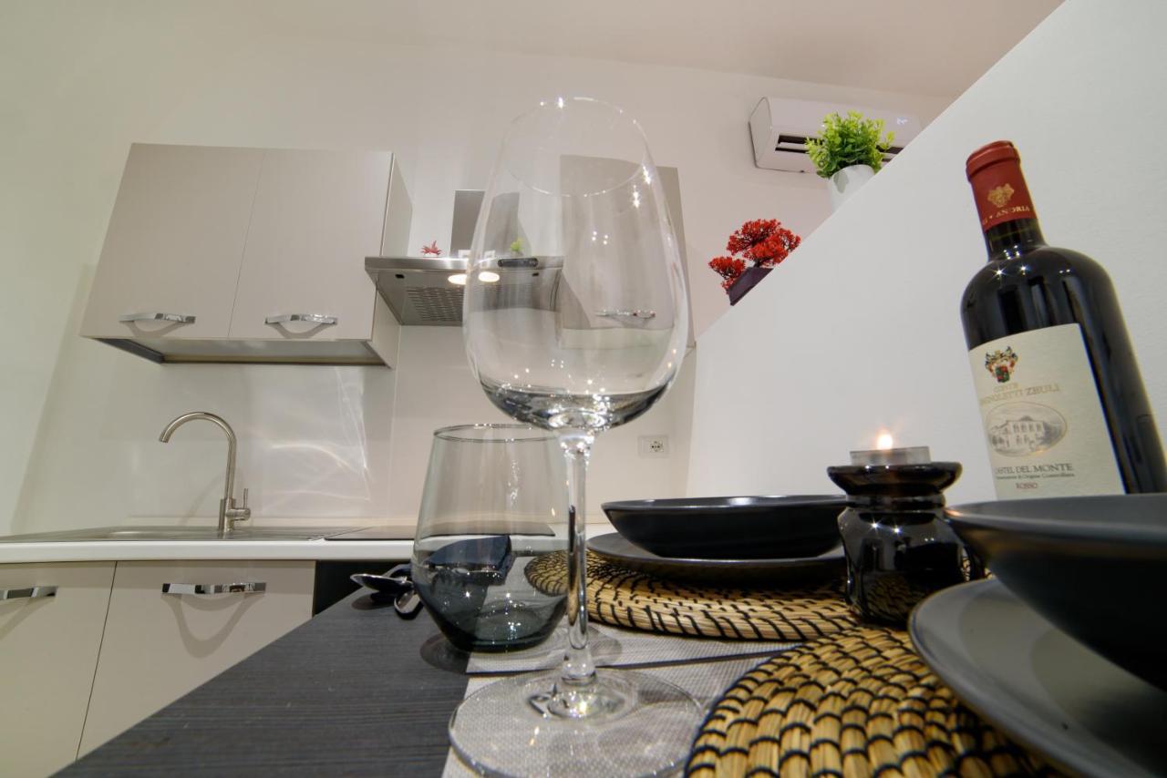 Le Puglie Luxury Apartments 몰페타 외부 사진